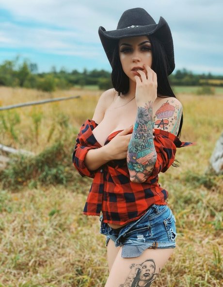 Molly Rennick xxx onlyfans