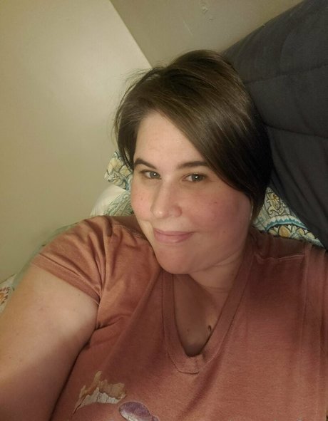 claracrispfree Profile pic