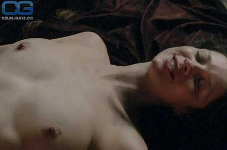 Caitriona Balfe onlyfans desnuda