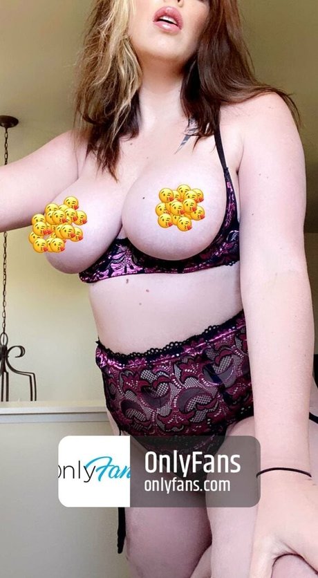 britneekayy onlyfans sex leaks