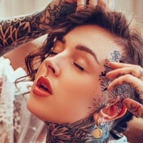 Jessica Surch boobs onlyfans