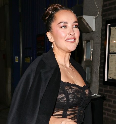 Elena Ora onlyfans leaked naked