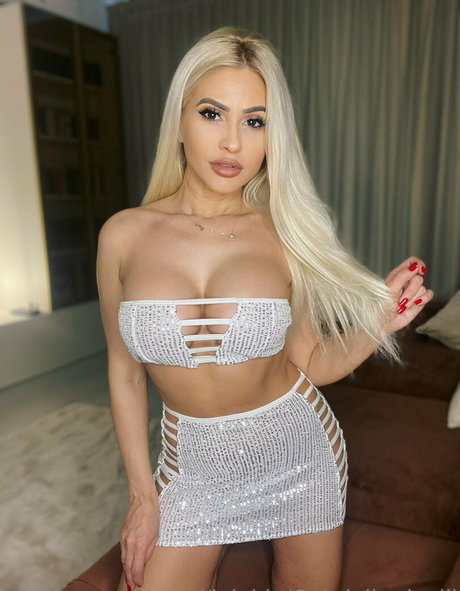 gabrielladeville onlyfans leaks.