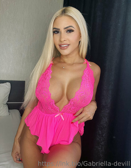 gabrielladeville onlyfans free
