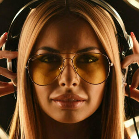 DJane Milana onlyfans keak