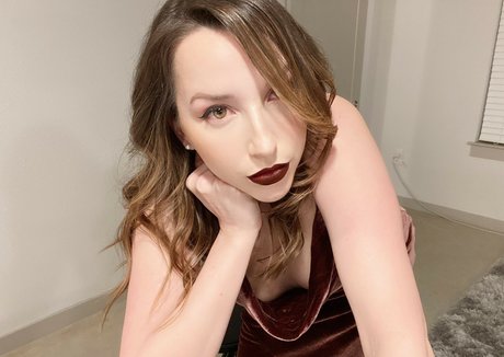 JackieMButler onlyfans ass