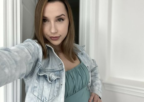 JackieMButler ass onlyfans