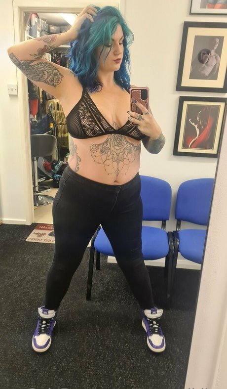 roguewildinc onlyfans x