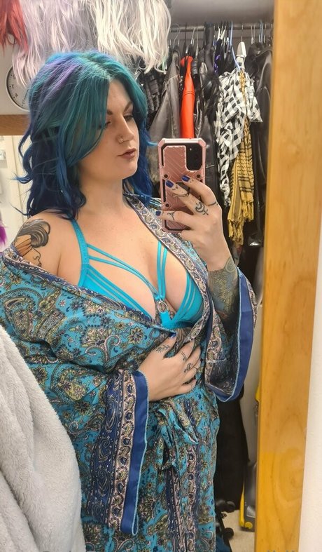 roguewildinc onlyfans boobs