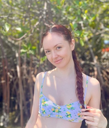 Quantum ASMR desnuda onlyfans