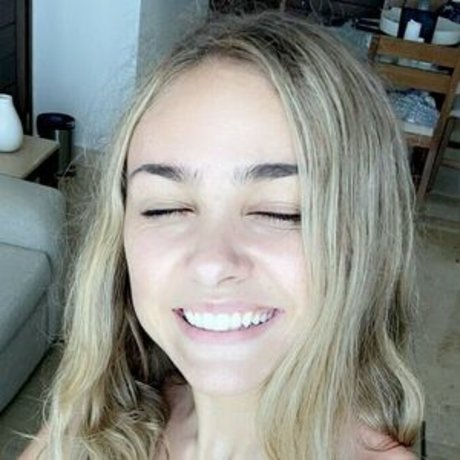 Ariana Lee Bonfiglio onlyfans sex leak