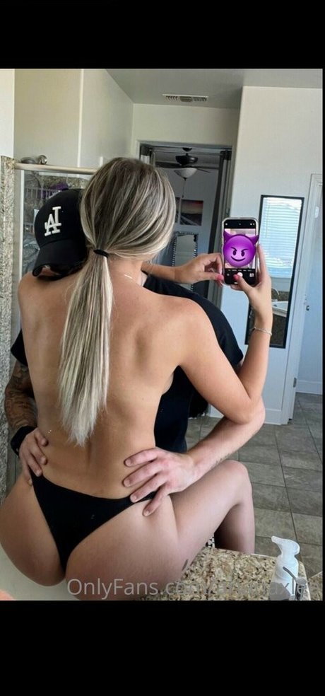 Ariana Lee Bonfiglio onlyfans nude content