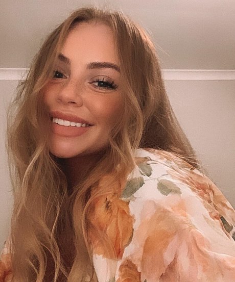 Madison Mclachlan onlyfans nude leaks