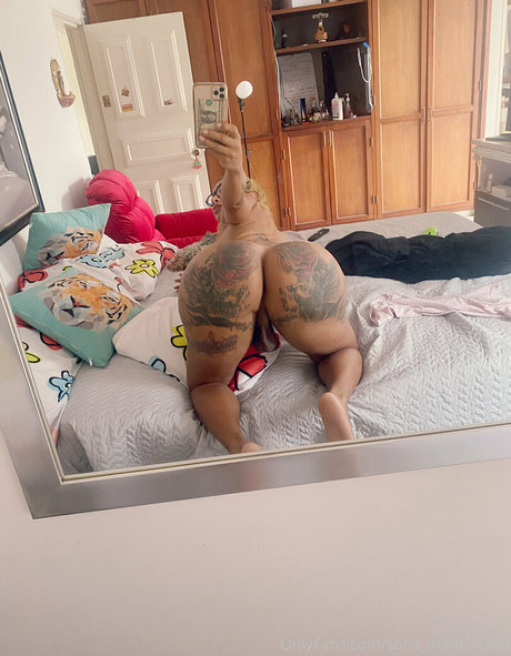 sofia maldonado topless onlyfans