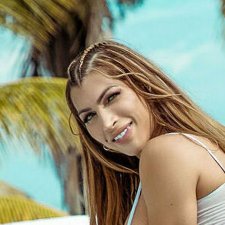 sofia maldonado onlyfans naked leaked