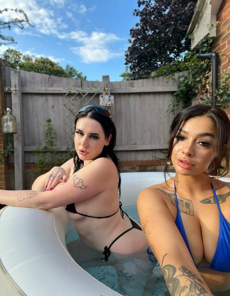 babybloo onlyfans picture