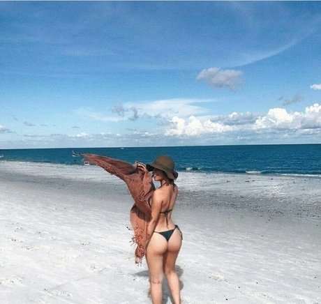 guimaraess1__ onlyfans mega