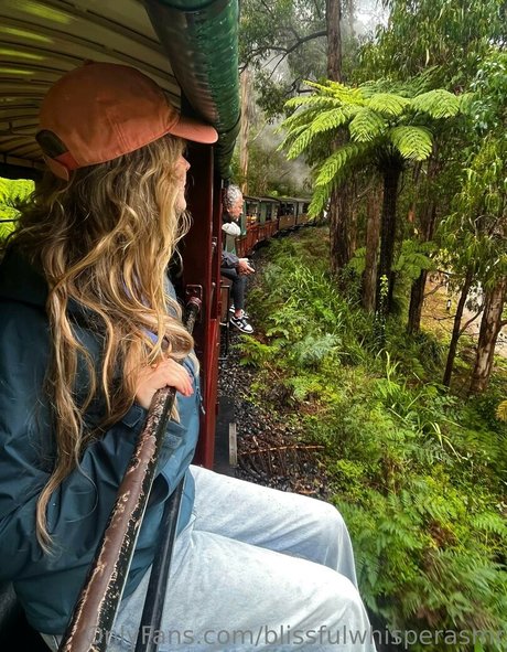 Blissful Whisper ASMR onlyfans leajs