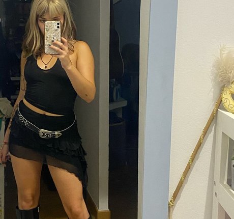 Alba Reche onlyfans nudes