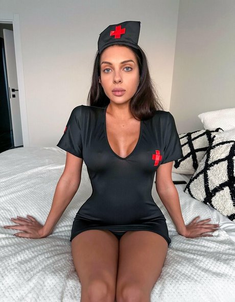 Shymskaya Elizaveta onlyfans nude pictures