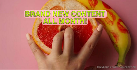 minniexoxo20 naked onlyfans leaked