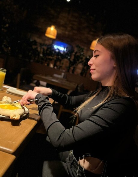 little lisa naked onlyfans leak