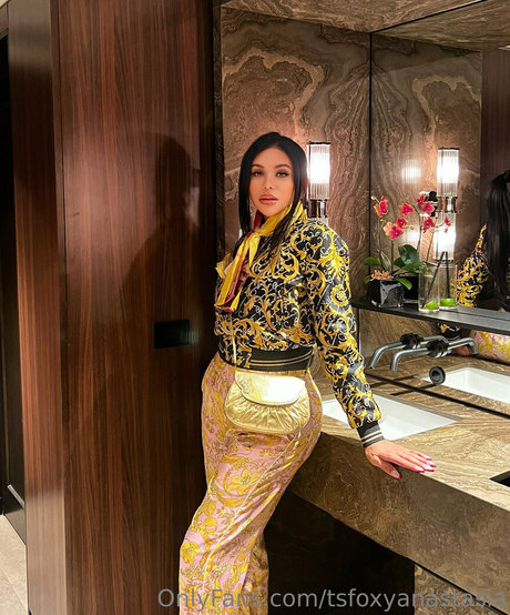 tsfoxyanastasia Profile pic