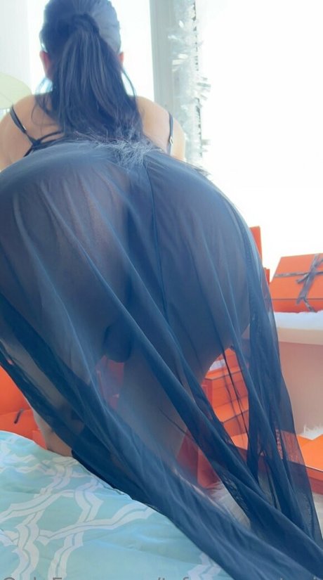 tsfoxyanastasia only fans nudes