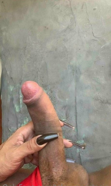 tsfoxyanastasia naked on onlyfans