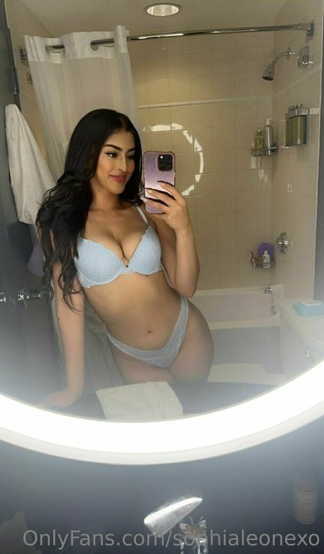 Sophialeonexo onlyfans xx