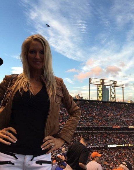 Emma Starr nsfw onlyfans