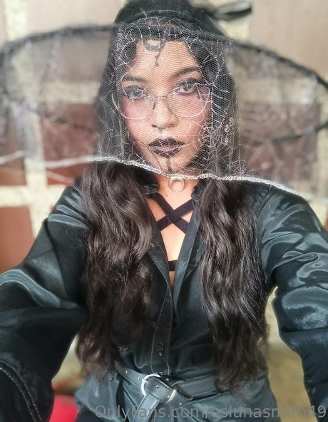 eslunasmith49 onlyfans keak