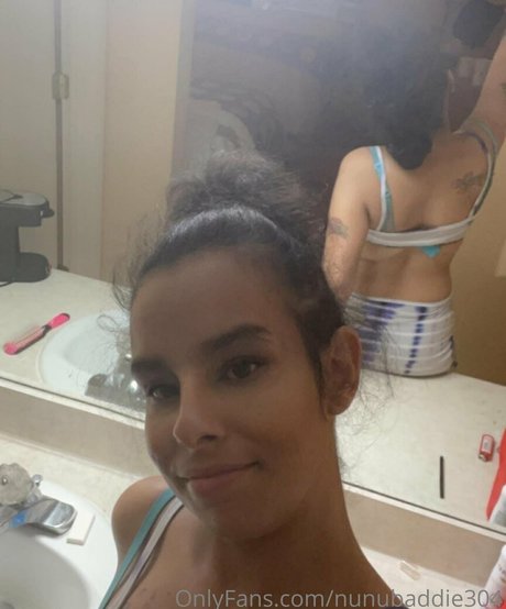 nunubaddie304 onlyfans strip tease