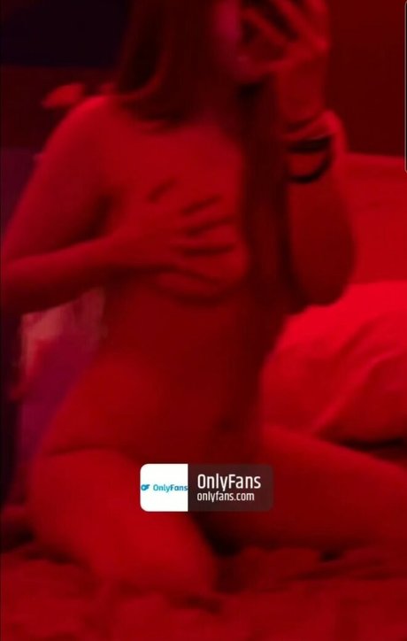 Selenaanne leaks only fans