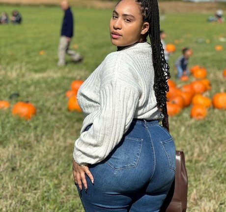 Kathrynn Marie onlyfans nude leaks