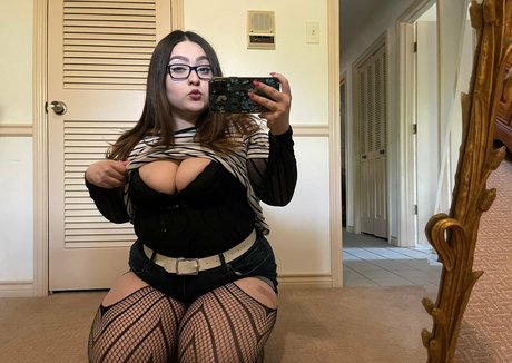 shadydoll2 onlyfans pic