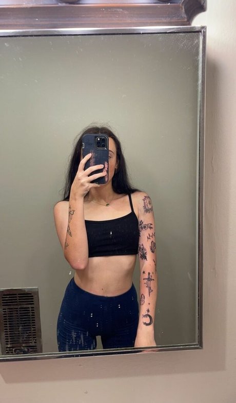 Chloe Grace onlyfans ass