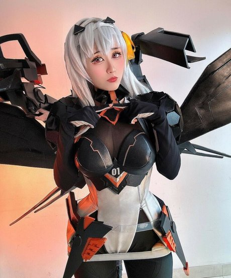 Larissa Rochefort onlyfans boobs