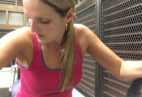 HealthyHappyFitandProud leaked onlyfans nudes