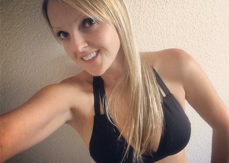 HealthyHappyFitandProud onlyfans leaked