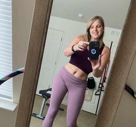 HealthyHappyFitandProud leaked onlyfans