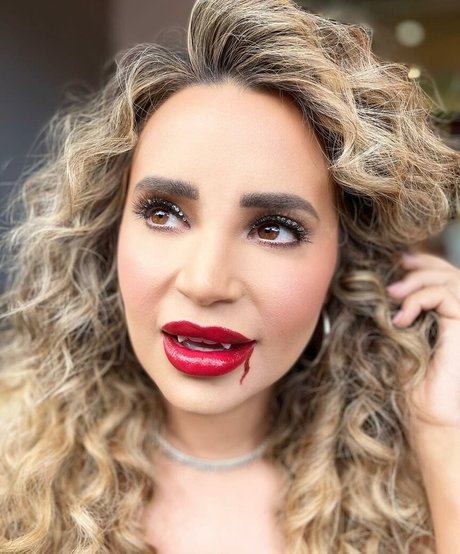 Rosanna Pansino onlyfans explicit content