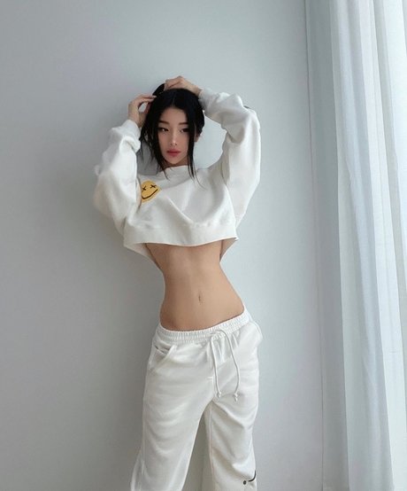 Mari Bambei onlyfans nudes leaks