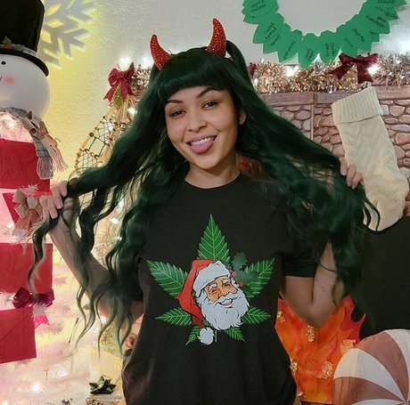 Pinksaltmoon hot onlyfans