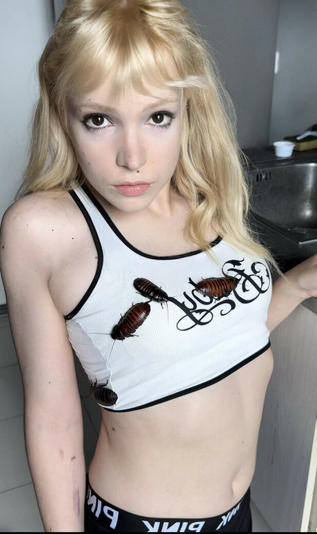 Azuraromanov nsfw onlyfans