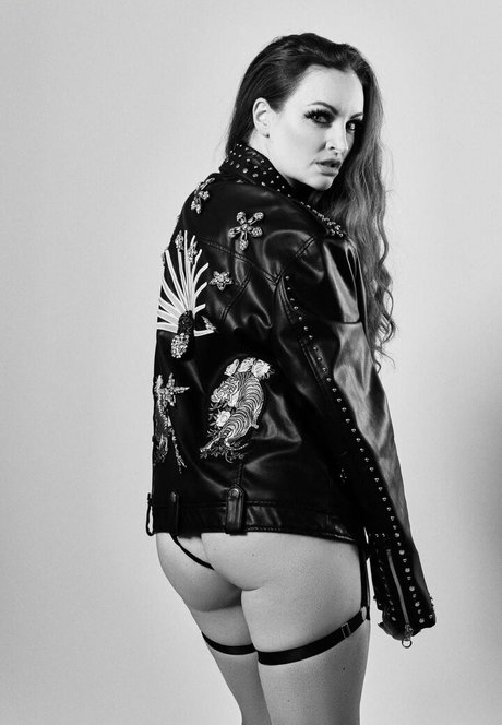 Maria Kanellis Profile pic