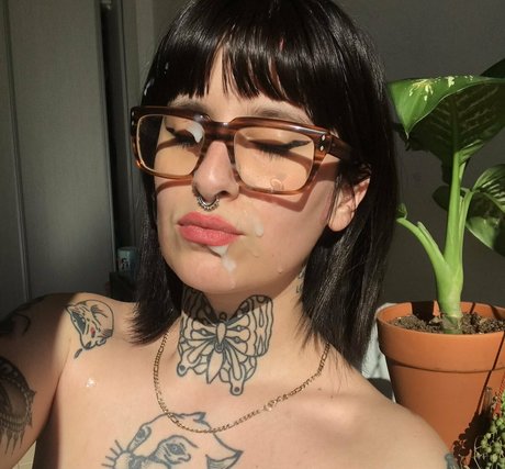 Macarena Acuarela only fans nude