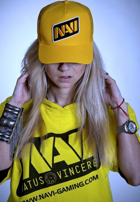 Polina Logunova free onlyfans