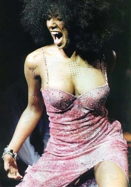 Melanie Brown onlyfans leaj