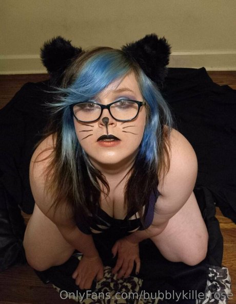bubblykillerrose onlyfans model images